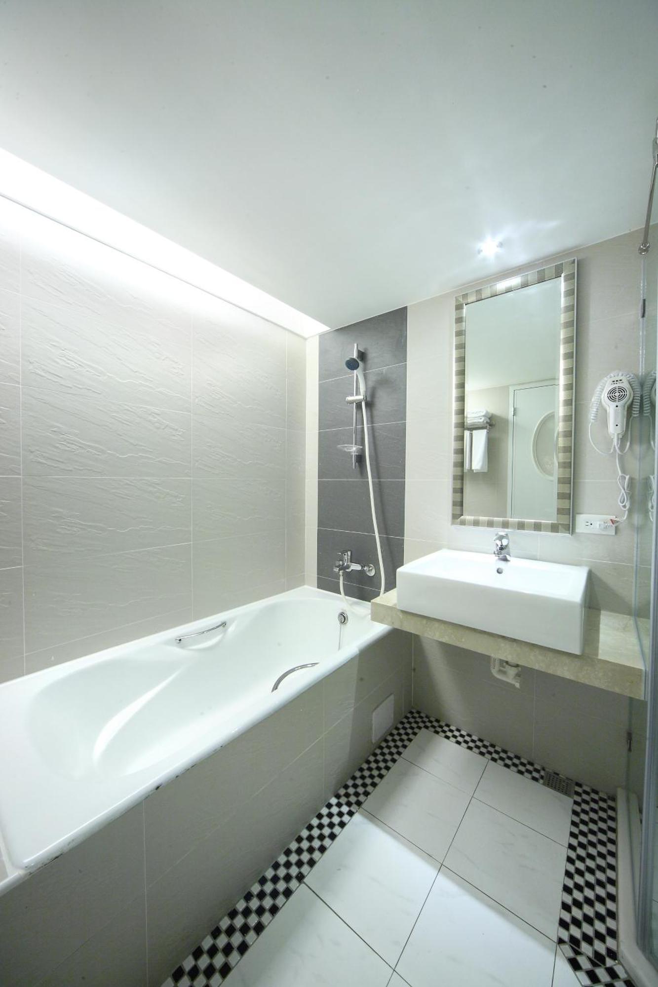 宜都大飯店 Idol Hotel Kao-siung Exteriér fotografie